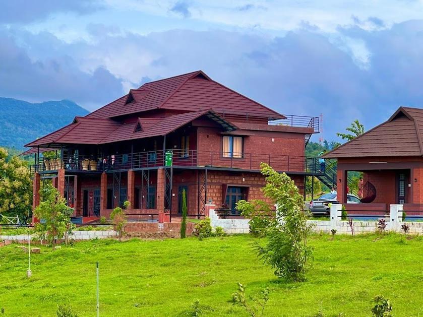 Misty Valley Resort Varagampadi Exteriér fotografie